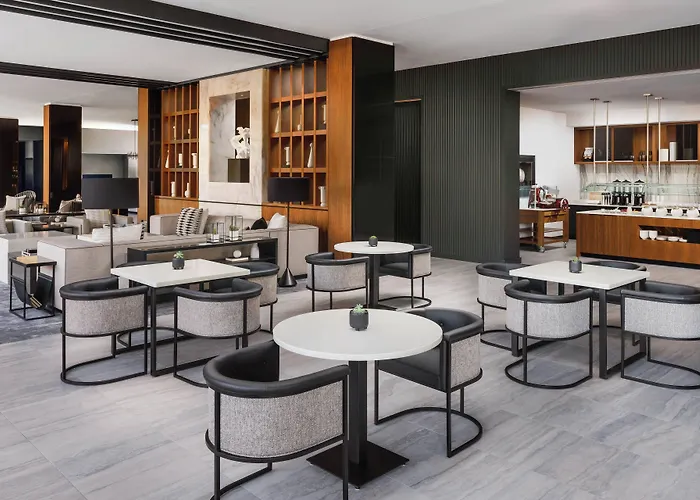 Ac By Marriott Scottsdale North Hotel 4*